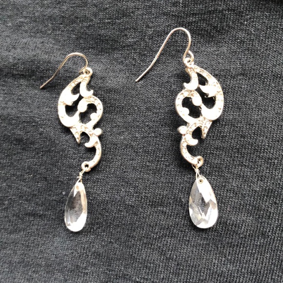 NWT Ralph Lauren crystal/silver teardrop earrings - Picture 2 of 3